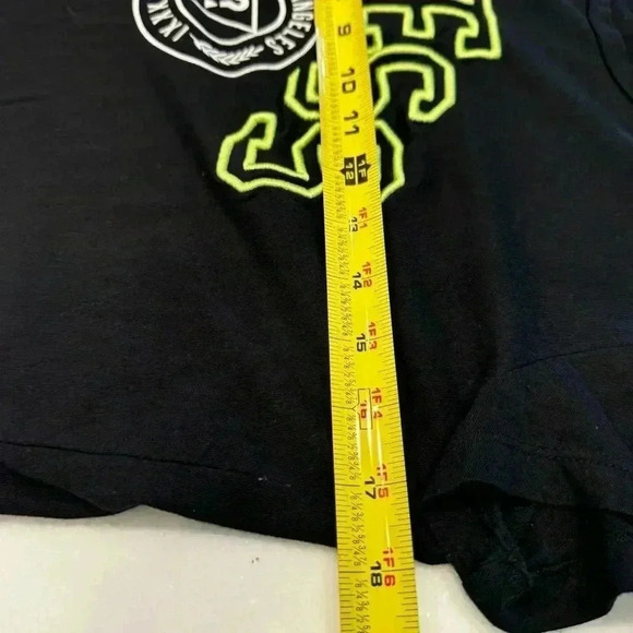 GUESS Los Angeles Women’s Short Sleeve T-Shirt Sz LARGE Black w/Green Logo NWOT - Picture 5 of 7